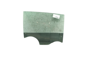 Vitre arriere droit DACIA SANDERO 3 STEPWAY Photo n°1