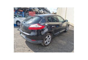 Vitre avant gauche RENAULT MEGANE 3 Photo n°7