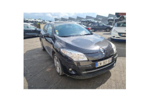 Vitre avant gauche RENAULT MEGANE 3 Photo n°8