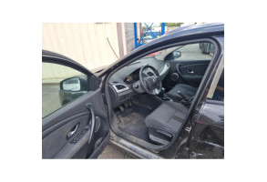 Vitre avant gauche RENAULT MEGANE 3 Photo n°12