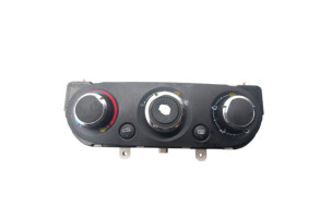 Commande chauffage RENAULT CLIO 4 Photo n°1