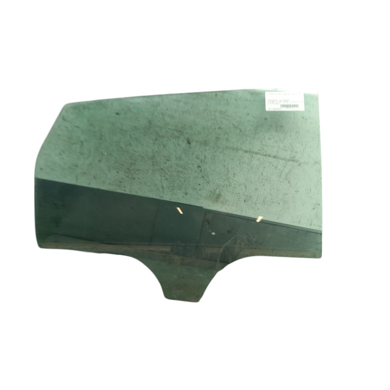 Vitre arriere droit MERCEDES CLASSE B 246 Photo n°1