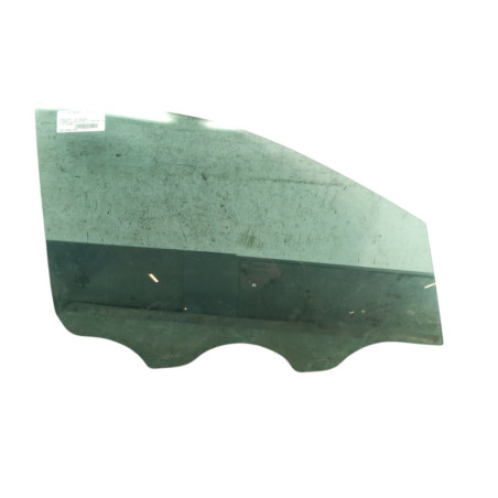 Vitre avant droit MERCEDES CLASSE B 246