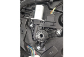 Leve vitre electrique arriere gauche MERCEDES CLASSE B 246 Photo n°2