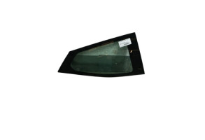 Vitre arriere droit TOYOTA AYGO 2 Photo n°1