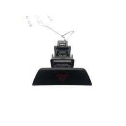 Bouton de warning TOYOTA IQ Photo n°1