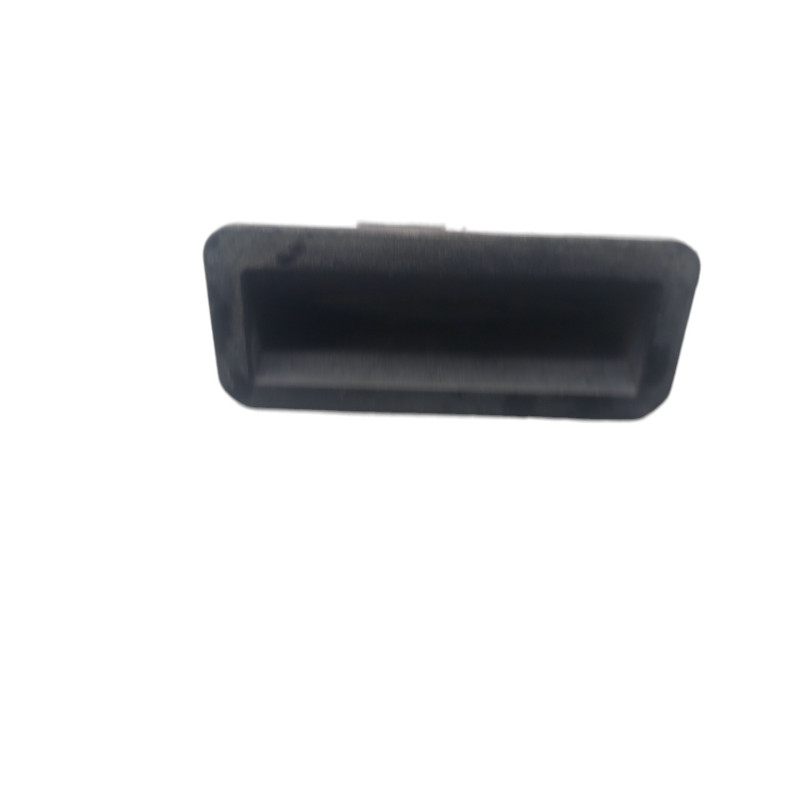 Bouton de coffre FORD FIESTA 6 Photo n°1