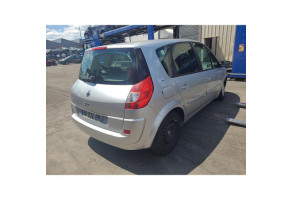 Verin de coffre RENAULT SCENIC 2 Photo n°16