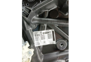 Leve vitre electrique avant droit MERCEDES CLASSE A 177 Photo n°1