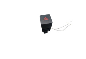 Bouton de warning NISSAN MICRA 4 Photo n°2