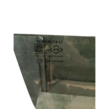 Vitre avant droit SUZUKI ALTO 3