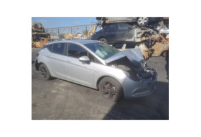 Trappe d'essence OPEL ASTRA K Photo n°8