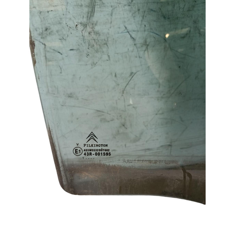 Vitre arriere droit CITROEN C3 PICASSO Photo n°1