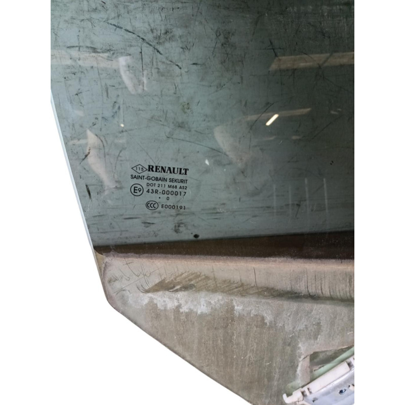 Vitre avant droit RENAULT MEGANE 3 Photo n°1