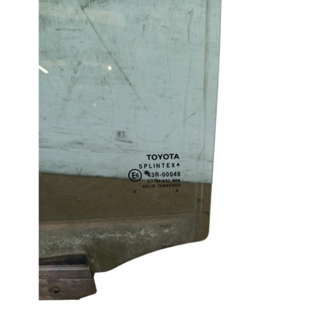 Vitre arriere gauche TOYOTA YARIS 2