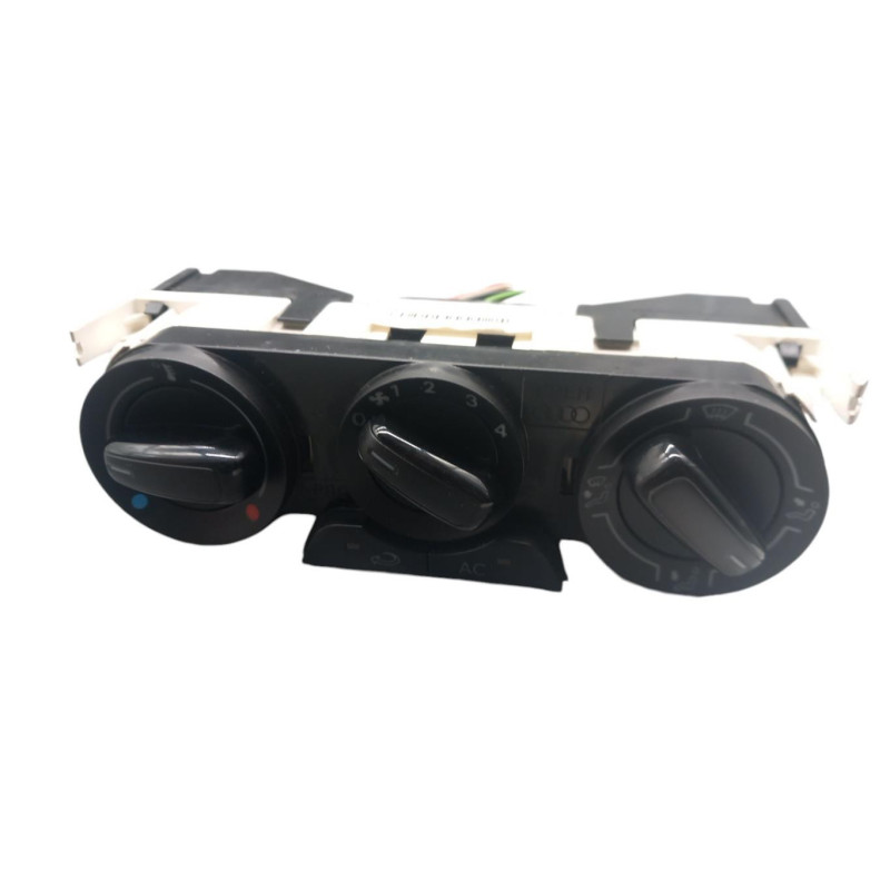 Commande chauffage AUDI A1 1 Photo n°1