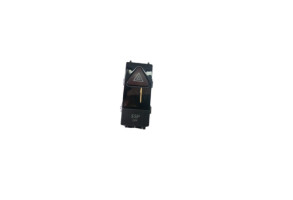 Bouton de warning MERCEDES CLASSE C 204 Photo n°1