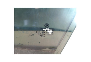 Vitre avant gauche VOLKSWAGEN GOLF 6 Photo n°1