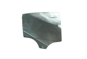 Vitre arriere droit OPEL CORSA D Photo n°1