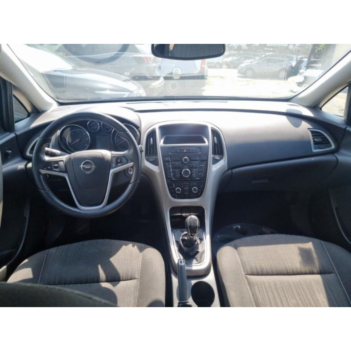 Compresseur clim OPEL ASTRA J SPORTS Photo n°4