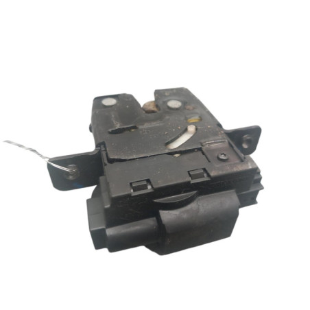 Serrure de hayon NISSAN QASHQAI 1