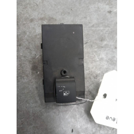 Interrupteur de leve vitre avant droit OPEL MERIVA B