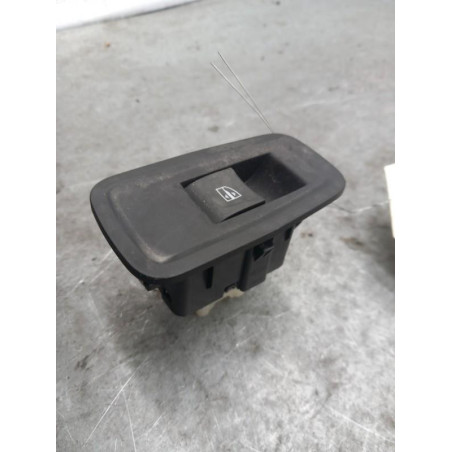 Interrupteur de leve vitre arriere gauche RENAULT KANGOO 3