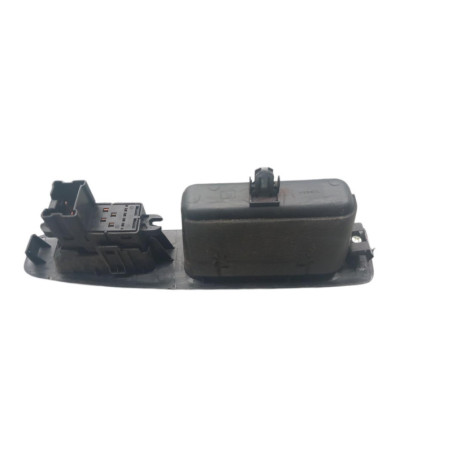 Interrupteur de leve vitre arriere gauche NISSAN QASHQAI 1