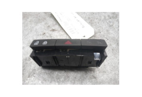 Bouton de warning OPEL MERIVA B Photo n°1