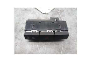 Bouton de warning OPEL MERIVA B Photo n°3