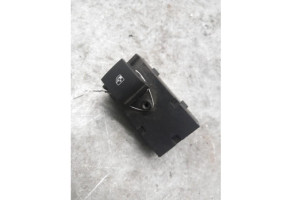 Interrupteur de leve vitre arriere droit OPEL MERIVA B Photo n°3