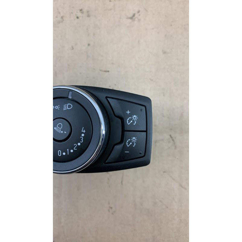 Commande de phare FORD FOCUS 3 Photo n°1