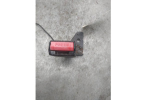 Attache ceinture arriere gauche PEUGEOT 207 Photo n°3