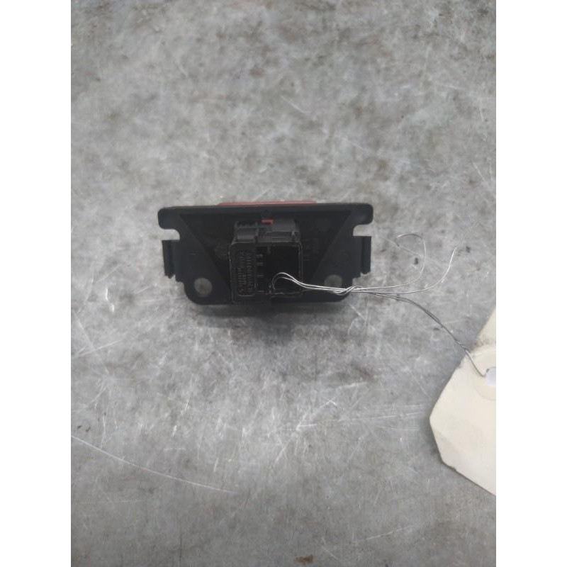 Bouton de warning PEUGEOT 307 Photo n°1