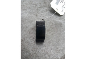 Interrupteur de leve vitre avant droit SUZUKI SWIFT 3 Photo n°2