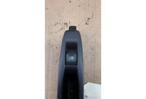 Interrupteur de leve vitre arriere droit RENAULT CAPTUR 1 Photo n°1