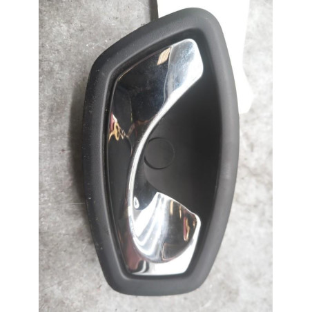 Poignee interieur arriere droit RENAULT CAPTUR 1