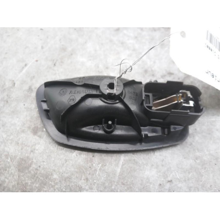 Poignee interieur avant gauche RENAULT CAPTUR 1