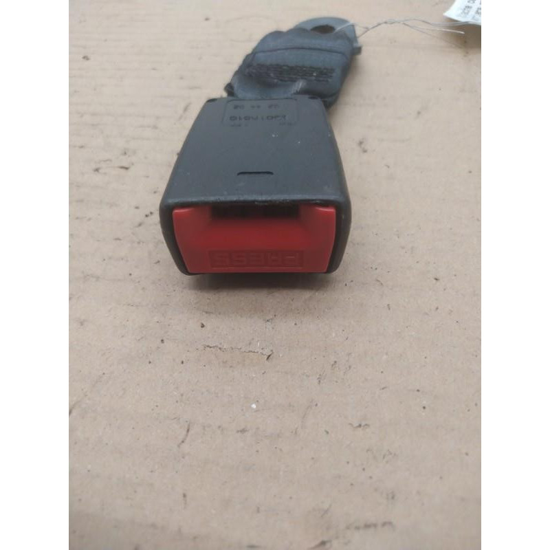 Attache ceinture arriere gauche CITROEN C3 1 Photo n°1