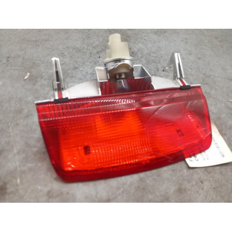 Feu arriere stop central NISSAN MICRA 3