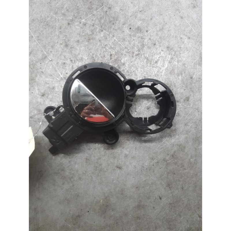 Poignee interieur avant droit MINI MINI 1 R50/R53 Photo n°1