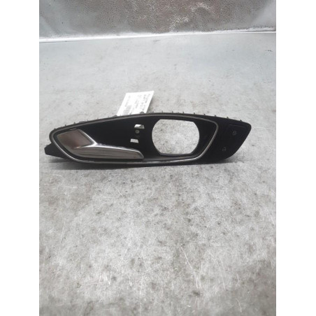 Poignee interieur avant droit AUDI A1 1