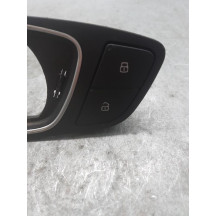 Poignee interieur avant droit AUDI A1 1 Photo n°3