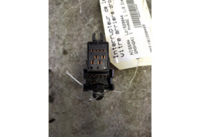 Interrupteur de leve vitre arriere droit NISSAN QASHQAI 1 Photo n°2