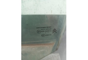 Vitre avant gauche CITROEN C4 GRAND PICASSO 1 Photo n°2
