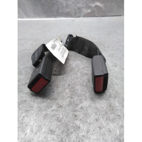 Attache ceinture arriere droit PEUGEOT 206