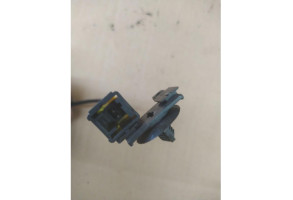 Attache ceinture arriere gauche PEUGEOT 207 Photo n°2