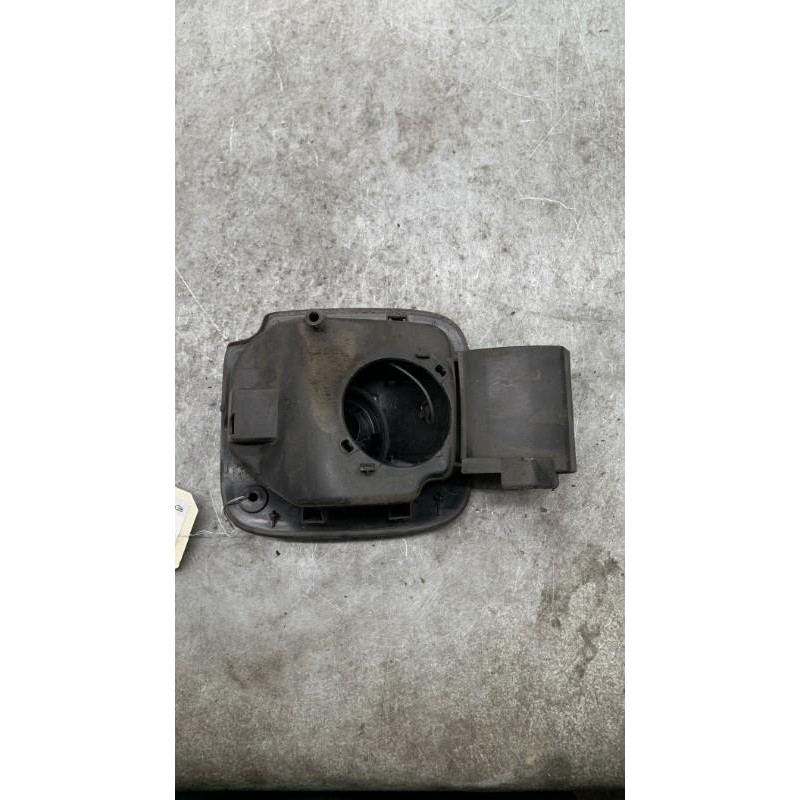 Trappe d'essence RENAULT CLIO 3 Photo n°1