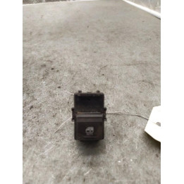 Interrupteur de leve vitre arriere droit RENAULT CLIO 5 Photo n°1