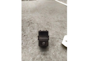 Interrupteur de leve vitre arriere droit RENAULT CLIO 5 Photo n°1
